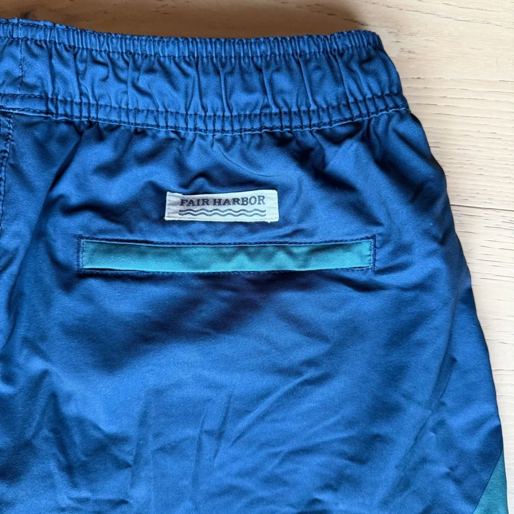 Fair Harbor The Anchor Swim Shorts Navy Teal Geometric BreezeKnit Liner Small